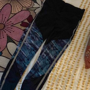 Lulu lemon leggings, size 6